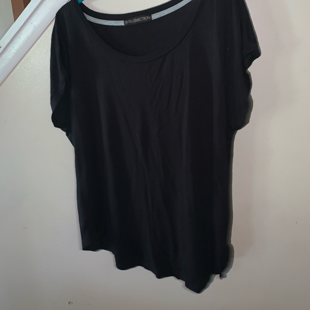 Black T-shirt
